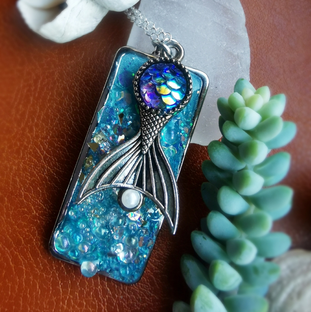 Mermaid Tail Splash
